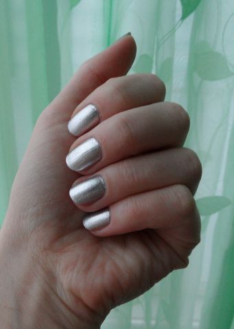 Лак для ногтей Hard As Nails Xtreme Wear (№13 Celeb City) от Sally Hansen фото 2 Лак для ногтей Hard As Nails Xtreme Wear (№13 Celeb City) от Sally Hansen фото 2